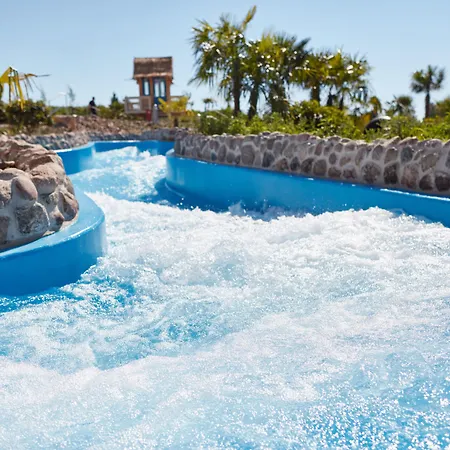 Tropical Islands Resort Krausnick-Groß Wasserburg