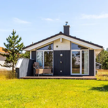 트로피칼 아일랜드 리조트 4*