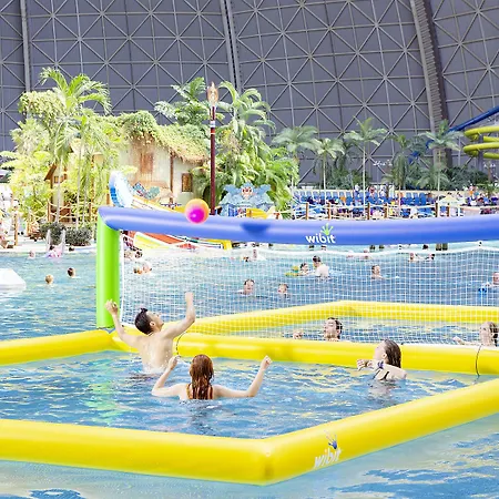 Tropical Islands