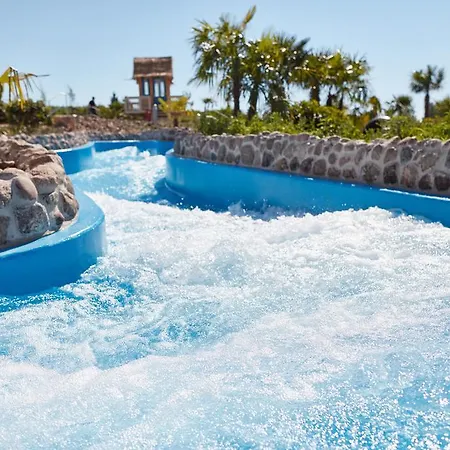 Tropical Islands Feriested 4*