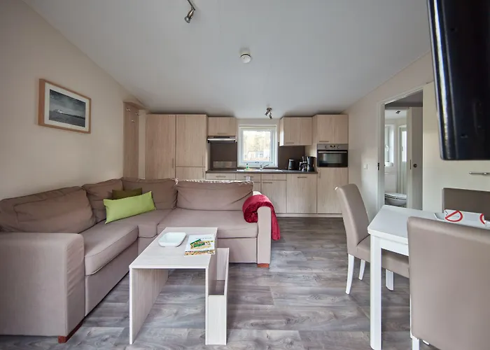 منتجع تروبيكال أيلاندز