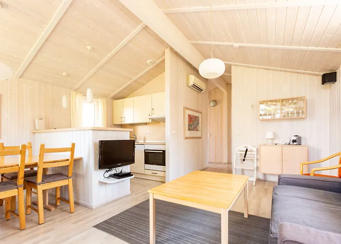 تروبيكال أيلاندز 4* كروسنيك